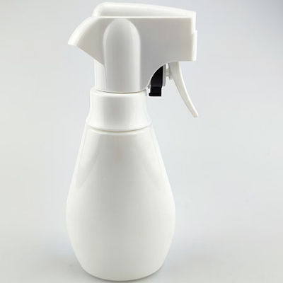 Großhandel PP Material Dauer-Sprühflasche mit kundenspezifischer Farbe und 10000 Stück Mindestbestellmenge