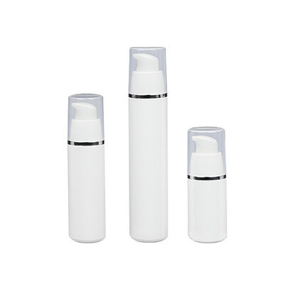 Großhandel 15 ml 30 ml 50 ml Luftlose Pumpflaschen für Hautpflege mit OEM ODM Anpassung in Lebensmittel PP