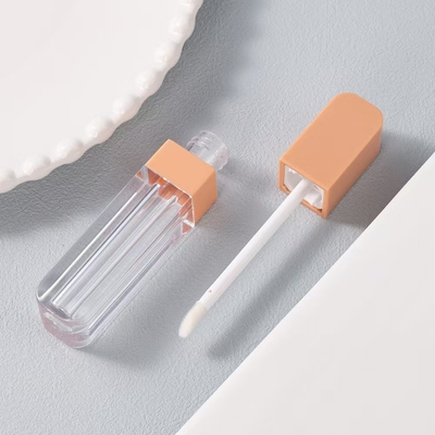 4 ml Plastik-Lipenglaser-Rohr mit quadratischem Kopf ist leicht zu tragen