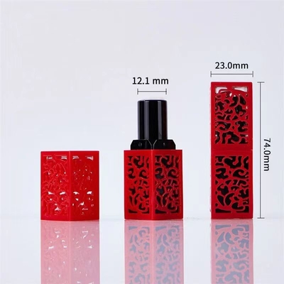 Quadratische Form Rot Schwarz Leere Lippenstift Tube Schnitzerei Hohl