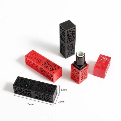 Quadratische Form Rot Schwarz Leere Lippenstift Tube Schnitzerei Hohl