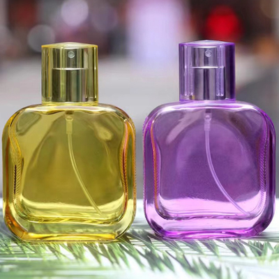 30 ml Farbglas-Parfümflasche mit Sprühgerät Ganzes Set Leere Verpackung für Parfümerie