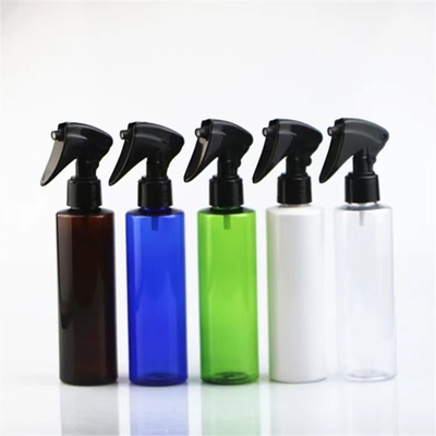 Verschiedene Farben 50ml Plastikflasche für Mini-Trigger-Sprayer verwendet