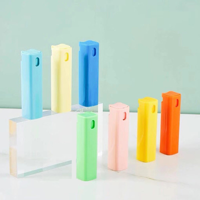 Maßgeschneiderter tragbarer Quadrat-Plastik-Parfüm-Stift