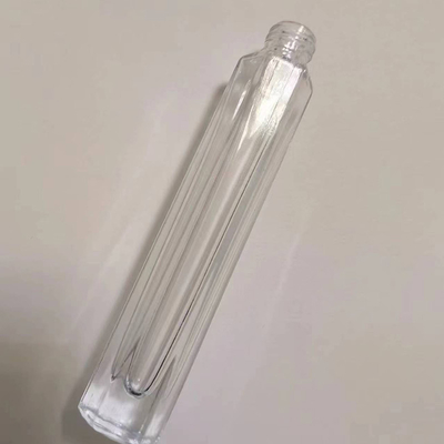 10 ml Glas-Parfümflasche mit Sprühpumpe und Überdeckung