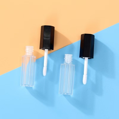 Maßgeschneiderte Lippenstiftröhre Leere Behälter Verpackung mit 1,6 ml Kapazität