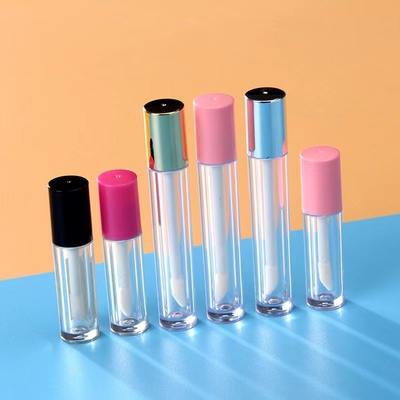 Individuell angefertigte 1,5 ml, 2,5 ml, 3,5 ml Lippenstöcke mit Kunststoff