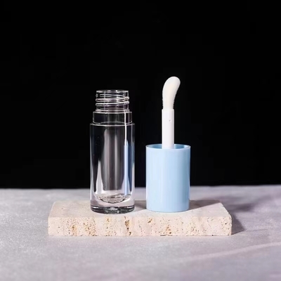 Zylindrische 6ml-Materialien Lippenglansröhre mit Schraubdeckel auf dem Markt