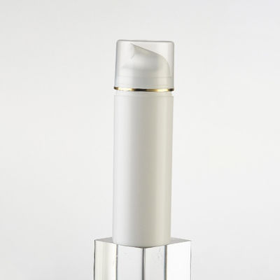 Personalisierte Plastik-PP-Luftflasche mit quadratischem Design für eine bessere Konservierung und 100%ige Produkträumung