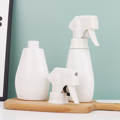 Neues Design Dauer-Triggersprüher mit 100-500ml Fassungsvermögen und individueller Farbe für feine Nebelanwendung