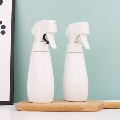 Neues Design Dauer-Triggersprüher mit 100-500ml Fassungsvermögen und individueller Farbe für feine Nebelanwendung