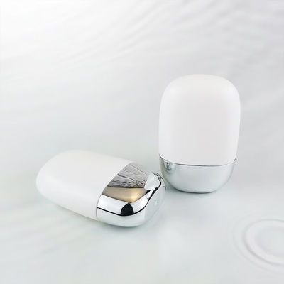 Großhandel Kunststoff PP Sonnencreme Flasche mit silbernem Doppelmantelverschluss in 30g und 50g Größen