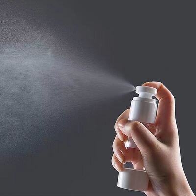 Großhandel Kunststoff 15ml 30ml 50ml Airless Pumpflaschen mit Vakuum-Feinsprühzerstäuber und Lotionpumpe