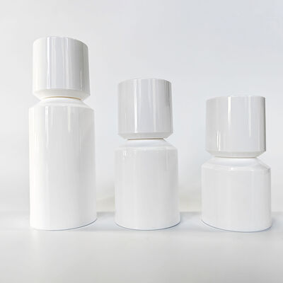 Neue Design-Airless-Pumpflasche mit 30 ml bis 100 ml verhindert Lufteinwirkung und maximiert die Produktnutzung. Hygienisch, keine Fingerkontamination für die Hautpflege