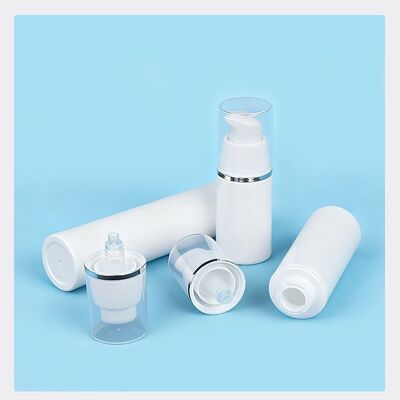 Großhandel 15 ml 30 ml 50 ml Luftlose Pumpflaschen für Hautpflege mit OEM ODM Anpassung in Lebensmittel PP