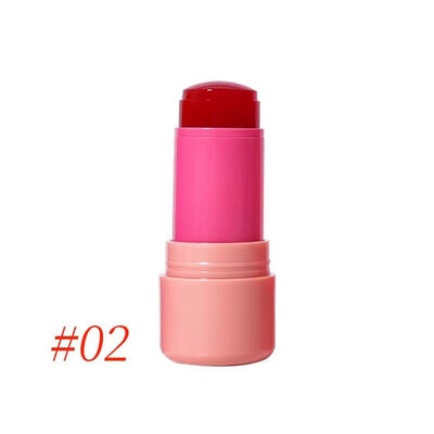 Stilvolles Design 5 ml Lipgloss-Rohr mit individuellen Farben für eine präzise Anwendung