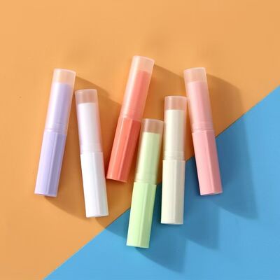 Großhandel 3G Kunststoff-Zylinder Lippenstrichröhre Leere Verpackung Matte Röhre für Lippenbalsam